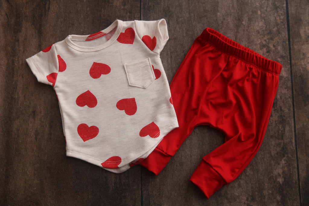 READY TO SHIP- Newborn T-Shirt, Pants Set- Valentine Heart