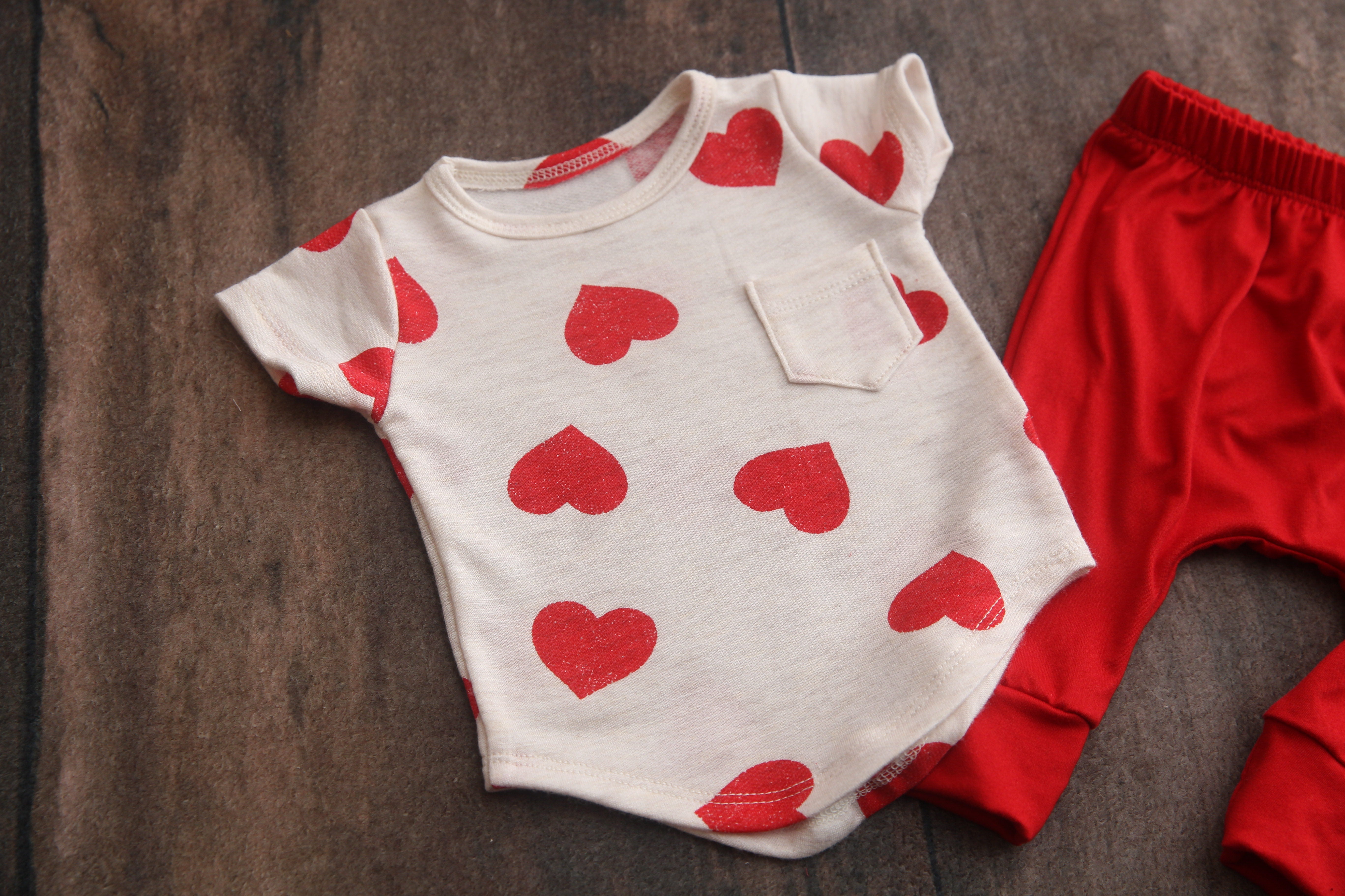 READY TO SHIP- Newborn T-Shirt, Pants Set- Valentine Heart