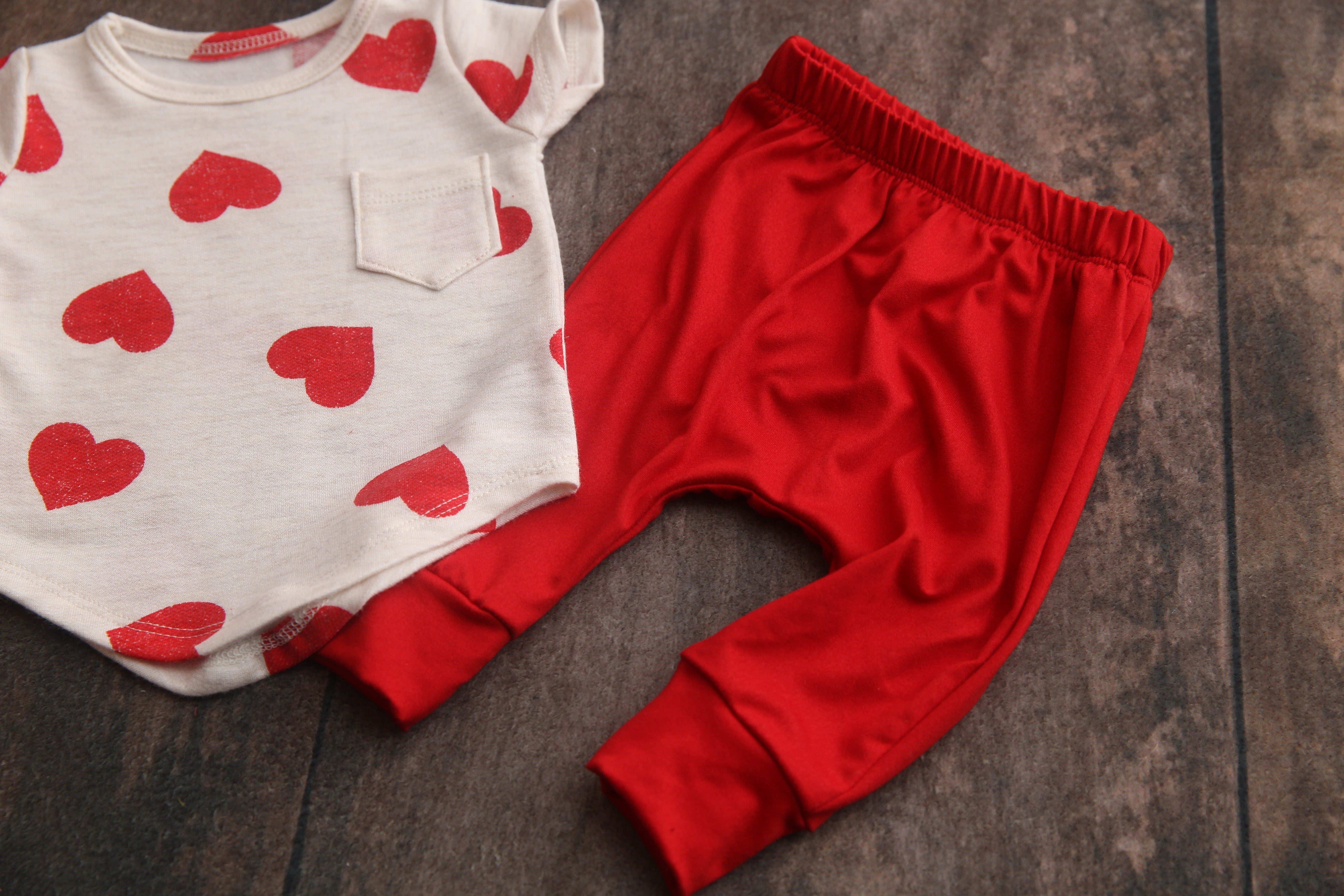 READY TO SHIP- Newborn T-Shirt, Pants Set- Valentine Heart