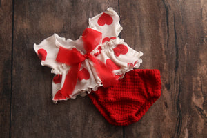 READY TO SHIP- Kelly Newborn Girl Set- Valentine's Hearts