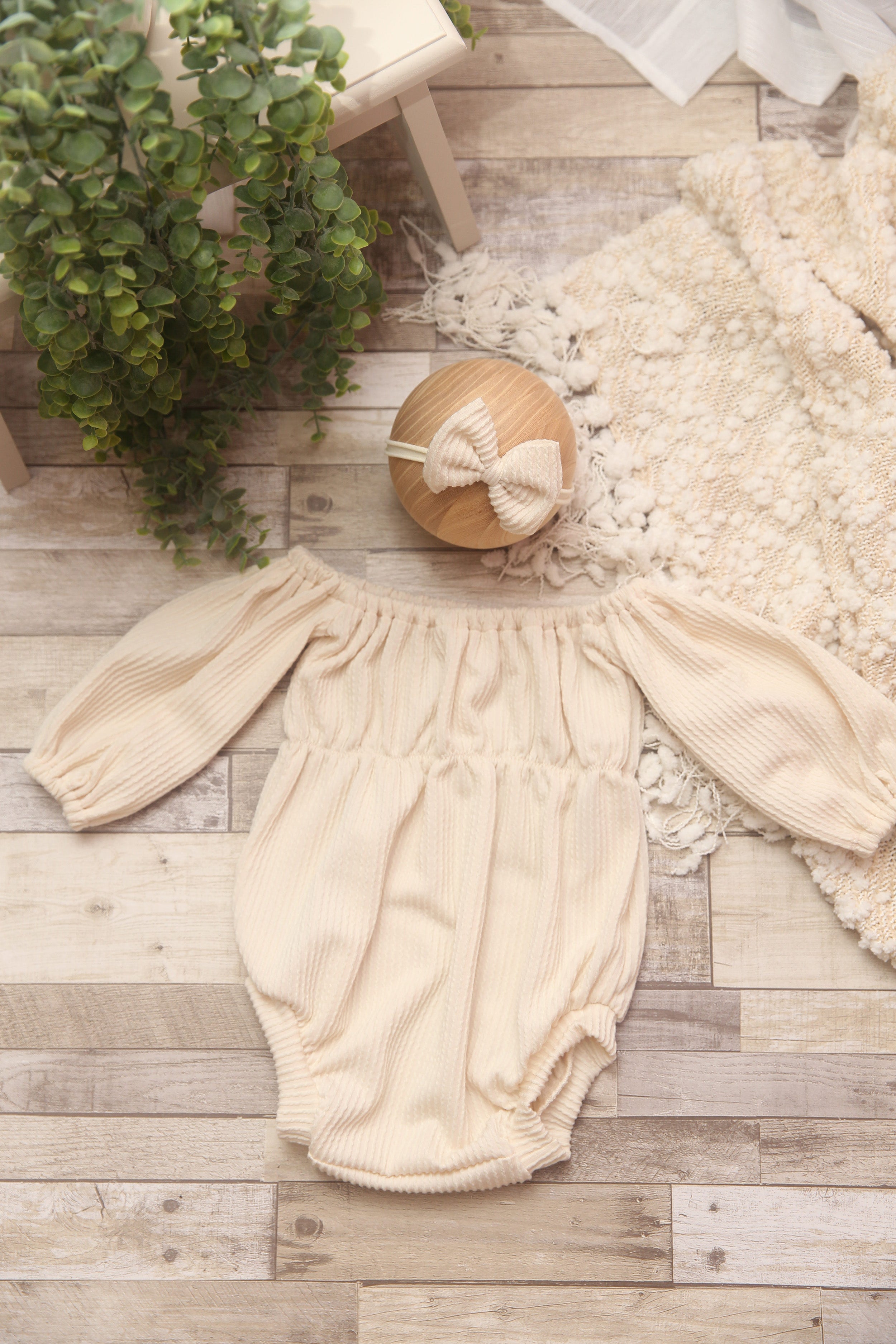 Bellami Romper; 0-3 month- 18/24 Month; Ivory Ripples; Cakesmash- MADE TO ORDER