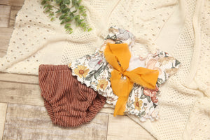 Kelly Newborn Girl Set- Vintage Floral- READY TO SHIP
