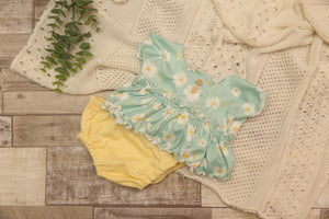 Kelly Newborn Girl Set- Sunflower- Made To Order