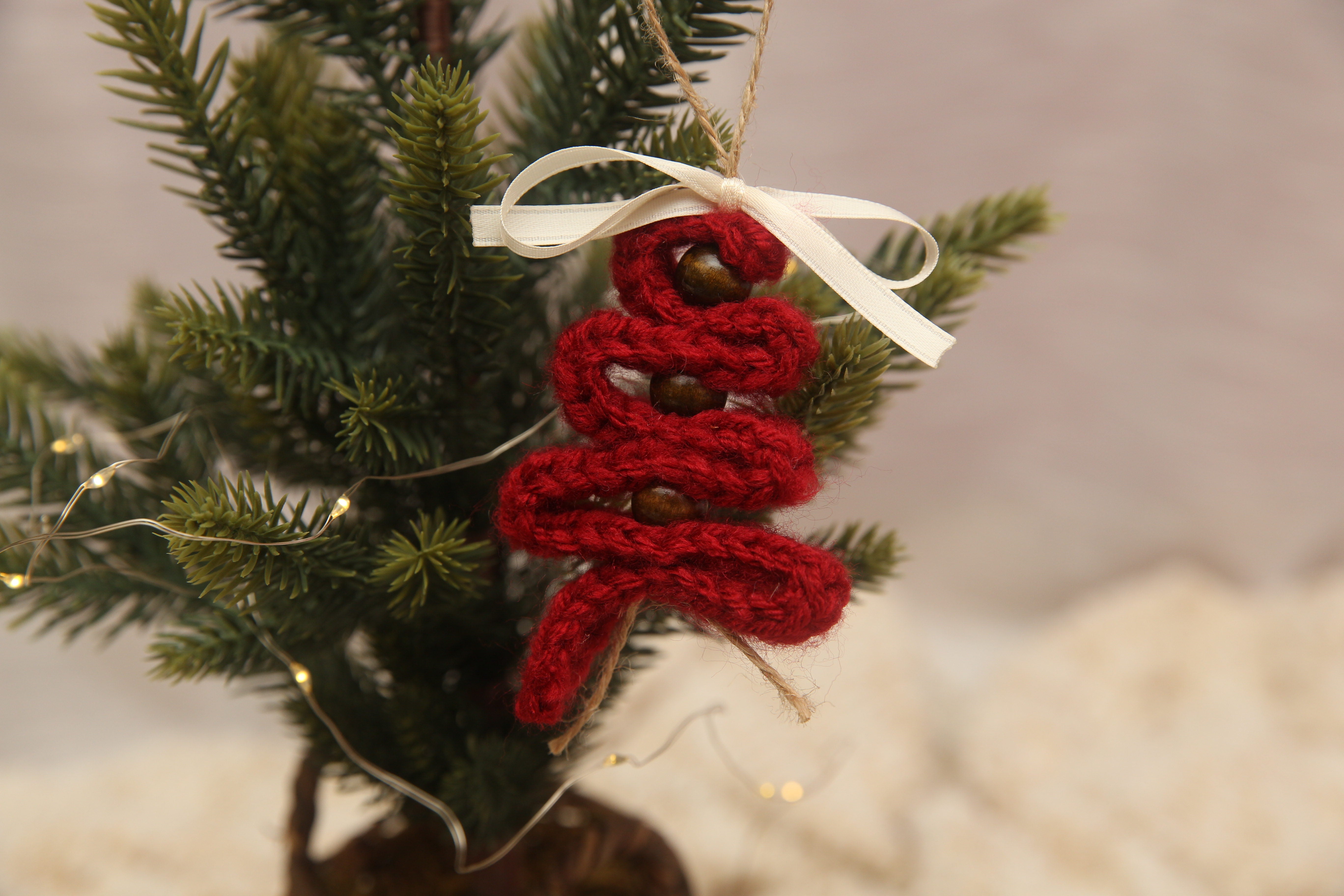 NON-PROP; Christmas Ornaments; Bead Trees; Red with Wood Beads; Ready to Ship