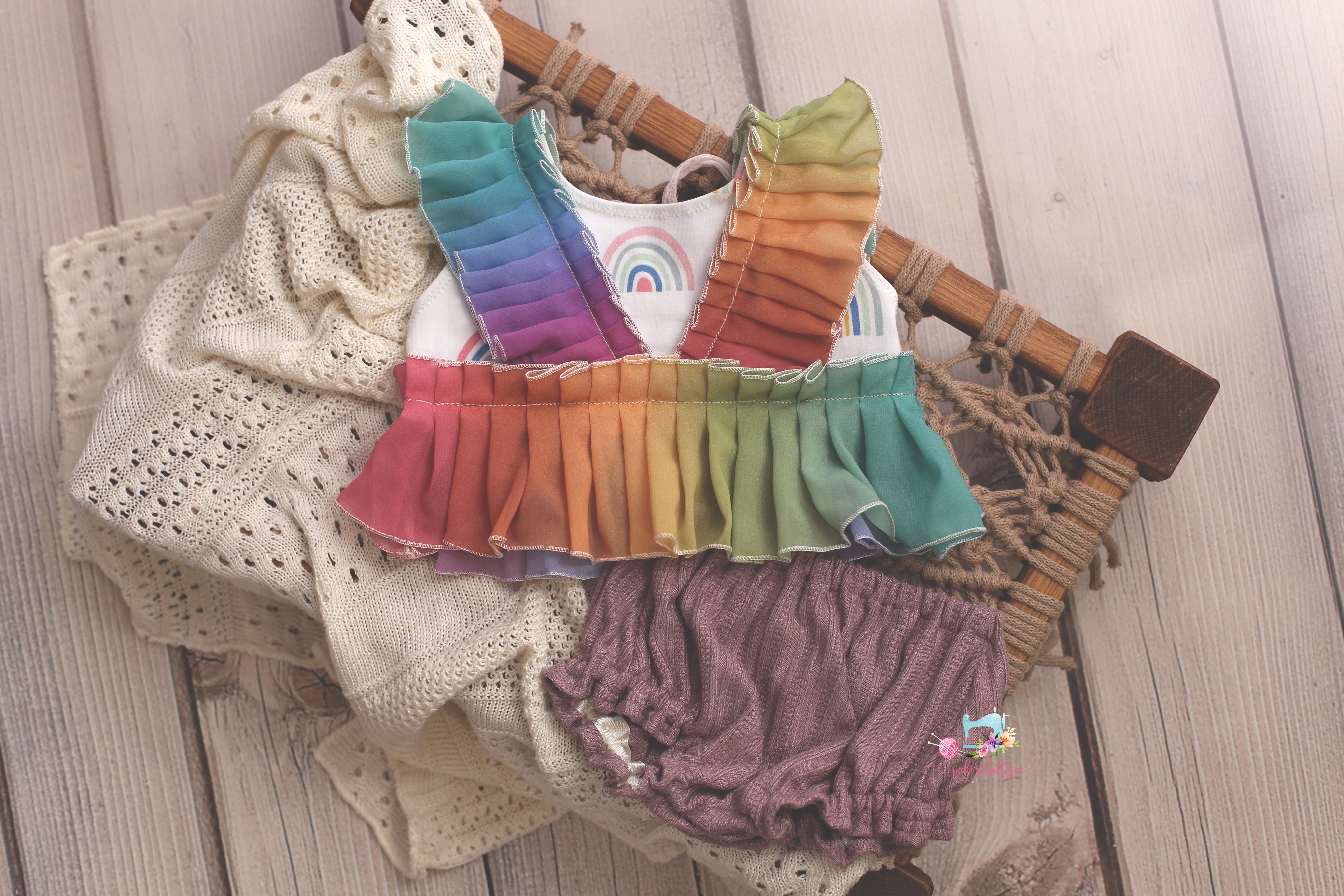 MADE TO ORDER- Kinsley Sitter (6-12 Month) Over the Rainbow Outfit